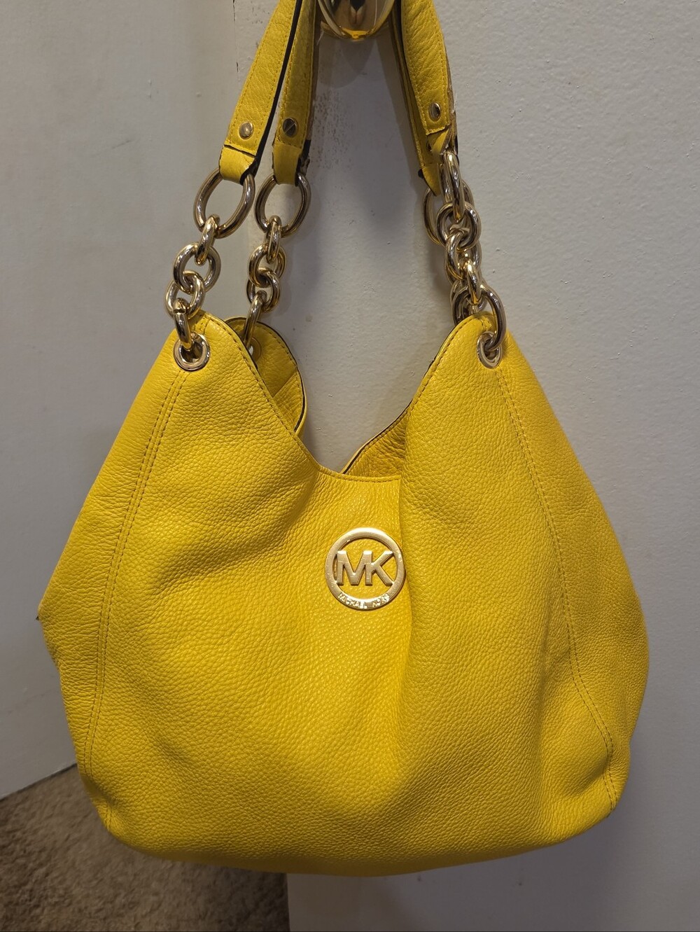 MICHAEL KORS Citrus Yellow Fulton  Leather Chain Hobo Shoulder Bag